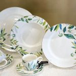 Set 18 piese farfurii Foliage, portelan alb cu imprimeu floral verde, bord auriu, Hanna Home
