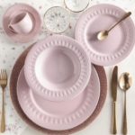 SET VESELA 18 PIESE PORTELAN ROZ CU MOTIVE IN RELIEF SENZATEMPO NEW BRANDANI
