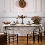 FATA DE MASA/ PERDEA ELISABET PREZIOSA LUXURY HOME