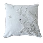 FATA DE PERNA CU REN DIN MARGELE 45 X 45 CM PREZIOSA LUXURY HOME